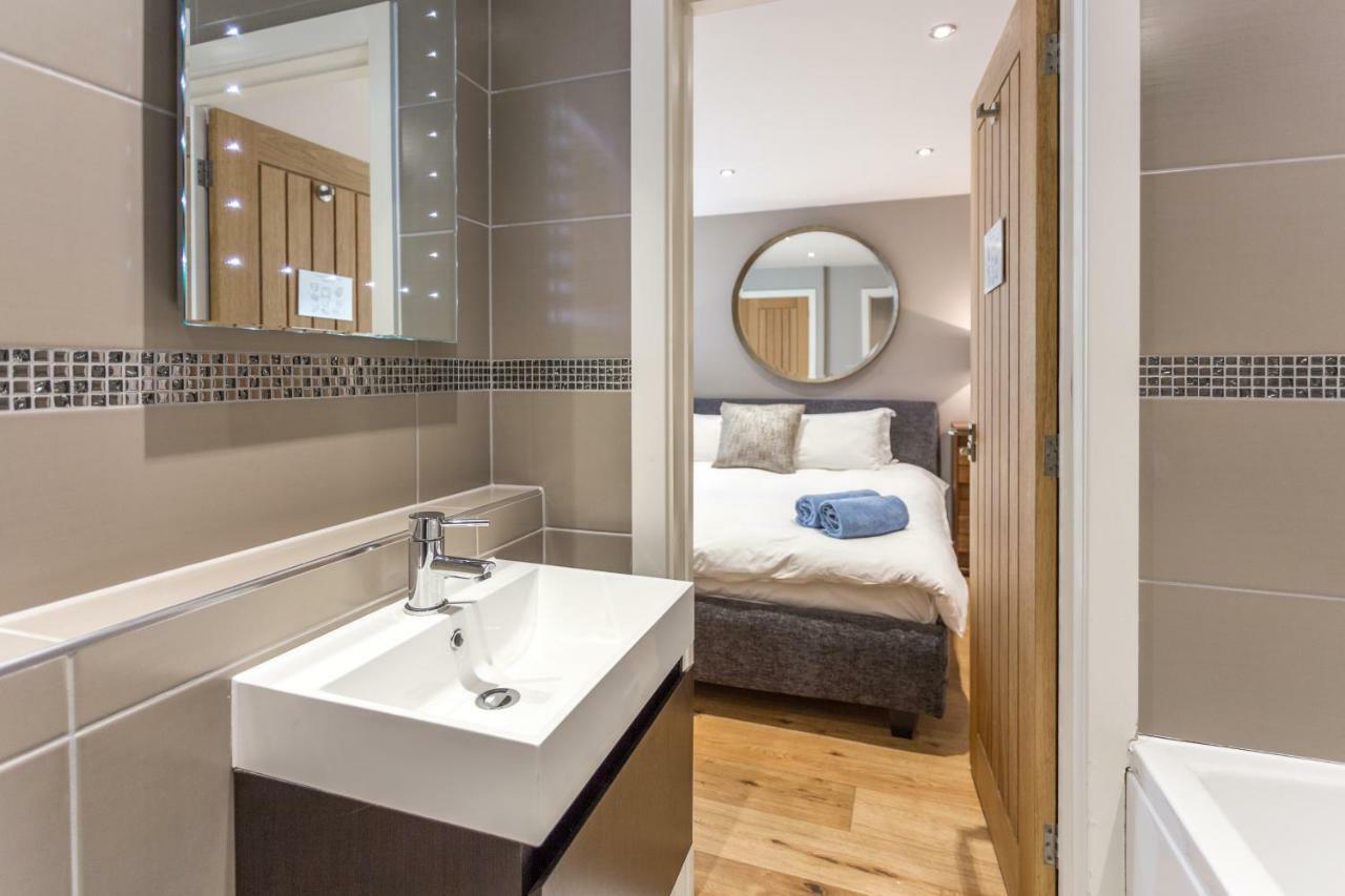 The Sweet Mews - Large 4Bdr Home London Exteriör bild