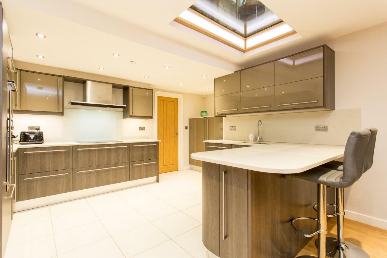 The Sweet Mews - Large 4Bdr Home London Exteriör bild